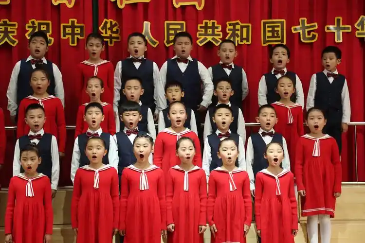 "歌唱祖国"西北工业大学阳光城小学第二届国歌演唱比赛