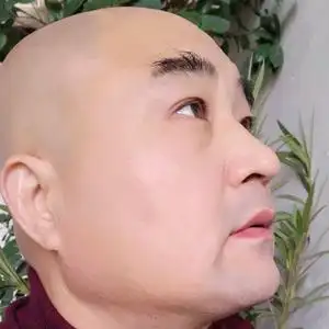 光头大叔的生活馆《工厂店》头像