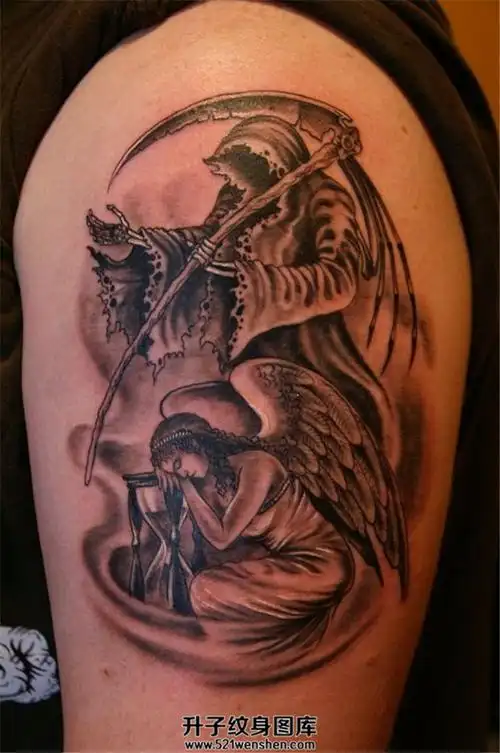 男性大臂死神天使纹身
