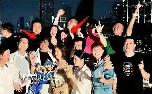 陈思诚凌晨发文为佟丽娅庆生网友笑问小女友不吃醋