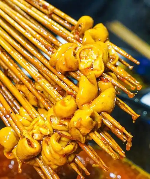 肥肠串太好吃了从小就对肥肠没有抵抗力