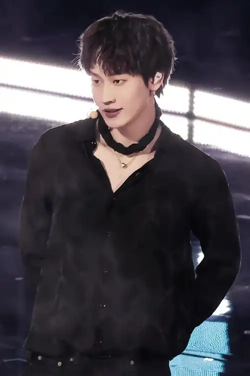 给into1的ak刘彰买个房ak原创作品安利楼