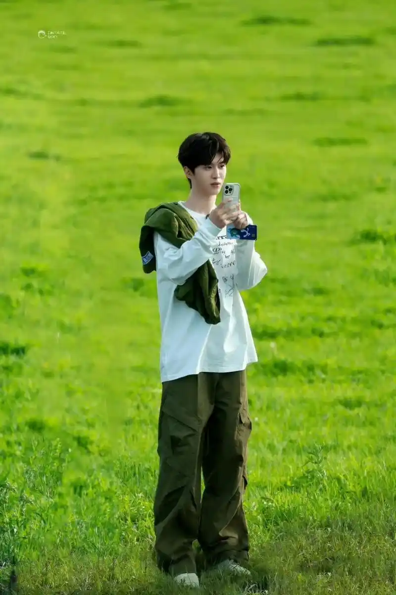 奔跑吧# 下一季常驻嘉宾名单中没有范丞丞,有点小失落…毕竟第十一季