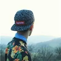 微信绅士头像男绅士图片微信头像非主流戴帽子男生头像 戴帽子非主流