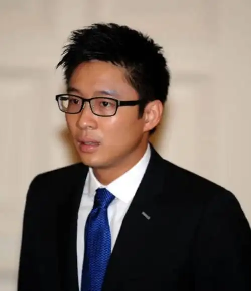 霍启山章子怡_霍启山10年3个女人(章子怡伤他最深) - 星辰生活