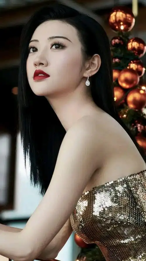 景甜美图回眸一笑百媚生甜到心里了