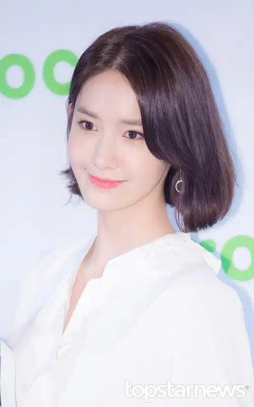 一组林允儿短发的特写,大家觉得如何? zt