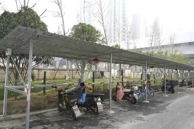 up!|常远|停车棚|电瓶车|充电桩_网易订阅