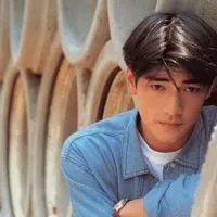 金城武壁纸情侣头像_微信头像图片大全