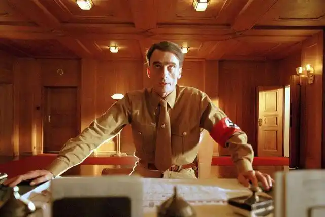 德国战犯施佩尔竟然受了希特勒的蒙蔽你敢信吗他的结局猜不到