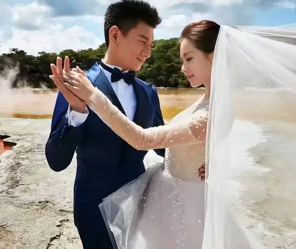 吴奇隆刘诗诗两度被拍带孩子外出,粉碎离婚传闻,皆是空穴来风_内地