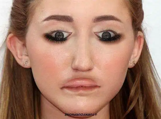 照片表面正常 倒过来看会有诡异的错觉