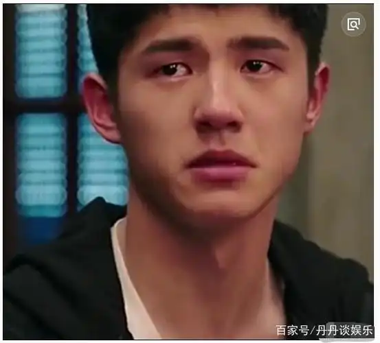 刘昊然一直是阳光,干净,帅气的阳光少年形象,在《北京爱情故事》