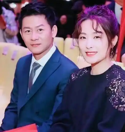 26年依旧相爱!李健:从初恋到荧幕,一见钟情终成眷属