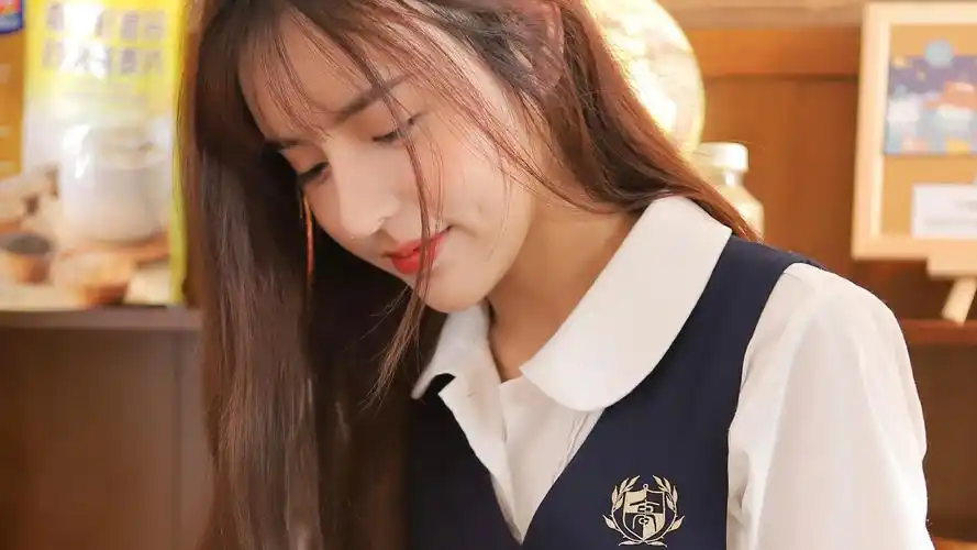 顶级清新气质美女私房写真-美女壁纸 - 壁纸家