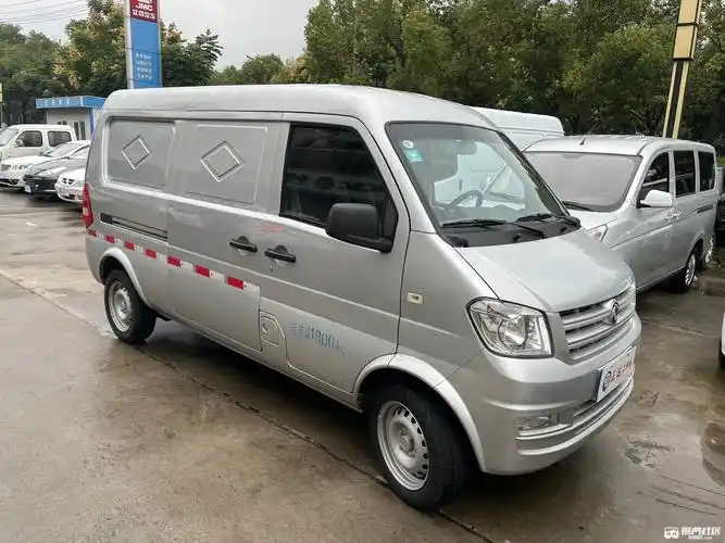 出售17年底东风小康k05s两座面包车拉货神器