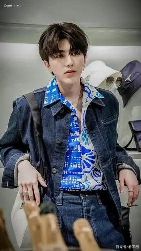 蔡徐坤帅气图集