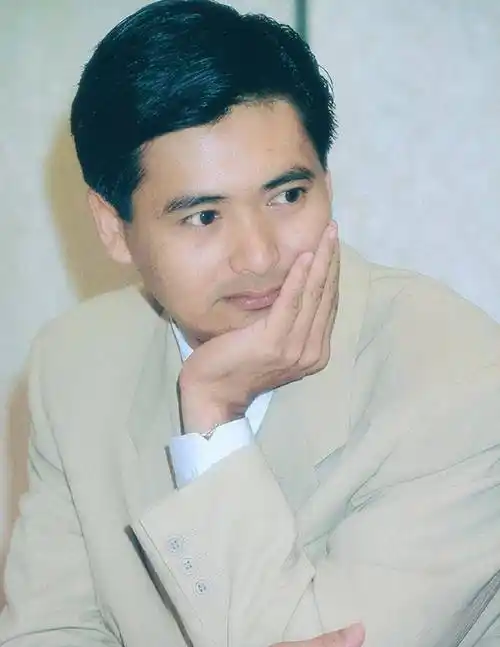 68岁周润发向甘肃捐款4200万?真相来了_行为_明星_本人