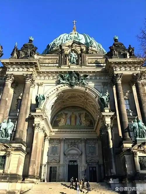 哥特式建筑与柏林大教堂为什么被称为中世纪与近代的过渡之作