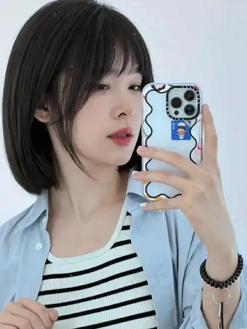 无锡发型设计短发少女感十足圆脸很适合