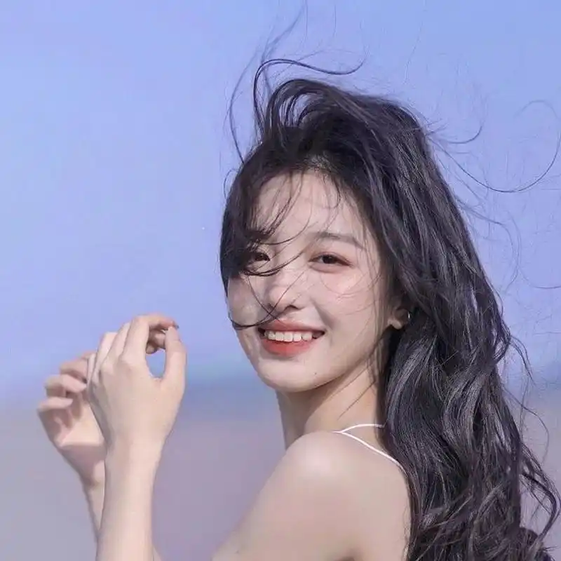 好看的爱笑女生头像