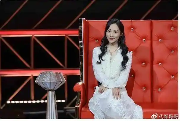 实则背景通天的4位女星,她们最不怕的就是潜规则|韩雪|柯蓝|娱乐圈