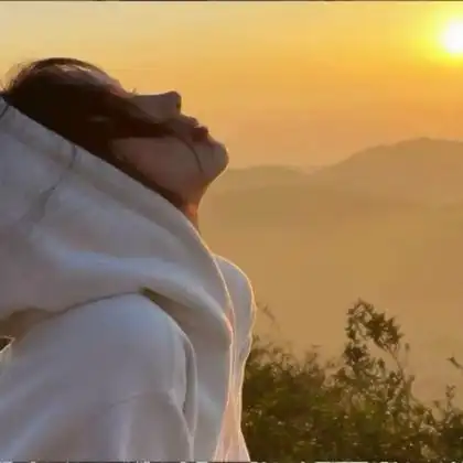 精致气质女生头像唯美 高清好看的精致头像简约干净女生唯美图片_女生