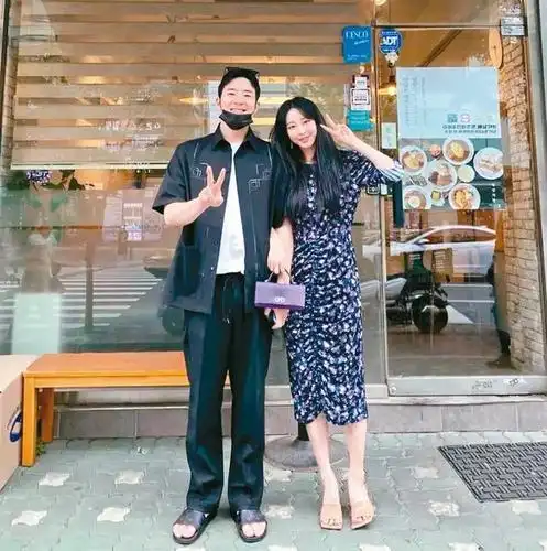 韩艺瑟嫩男友遭爆是特殊工作者 经纪公司否认