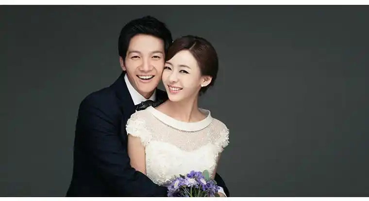 拍婚纱照时要化彩妆吗 彩妆大片拍摄婚纱照化妆步骤技巧全攻略大全