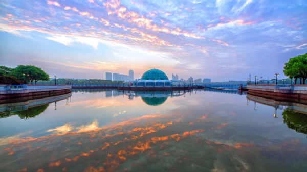 松江中海阅麓山:松江大城vs松江新城 5km 高层住宅vs低密度洋房