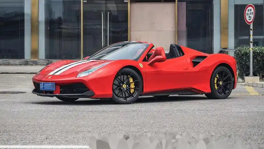 2018年 法拉利488 敞蓬,f4xxk套件,全车原车漆,精品车况