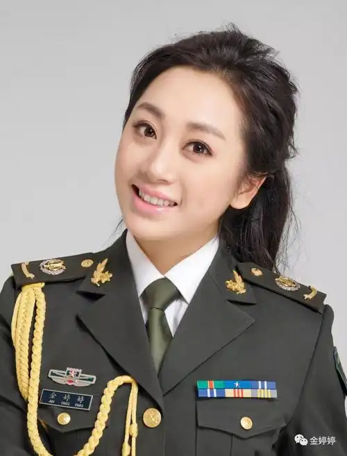 【腾讯视频】金婷婷《我爱你中国》致敬八一,用绿色装点青春,用生命