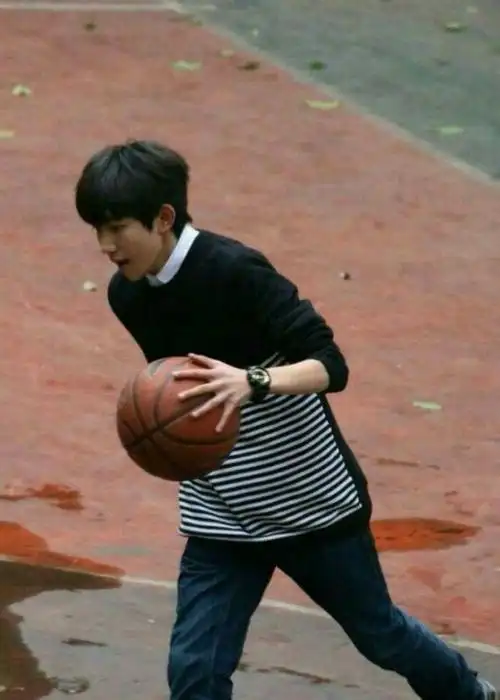 冷安夏冷安夏冷安夏好吧冷安夏就是,千载难逢,易烊千玺去吧,白灵儿我