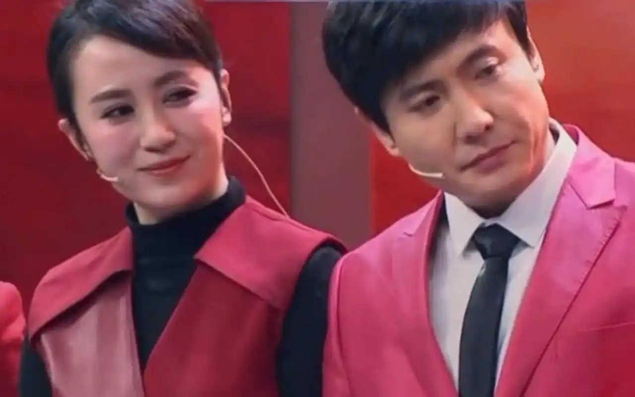 沈腾马丽真是黄金搭档,不论是影视剧还是春晚上,佳作不断,今年的合作