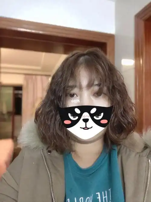 短发木马卷翻车