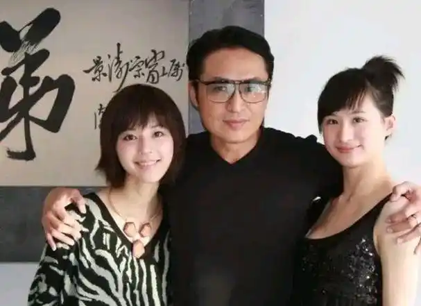 乱搞私生活,强吻女星,61岁马景涛无解