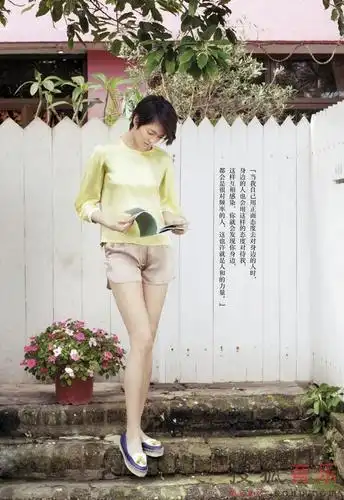 梁咏琪再登大刊封面 曾因爱的勇敢而遍体鳞伤