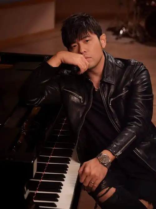 海澜之家总部周杰伦的巨幅海报