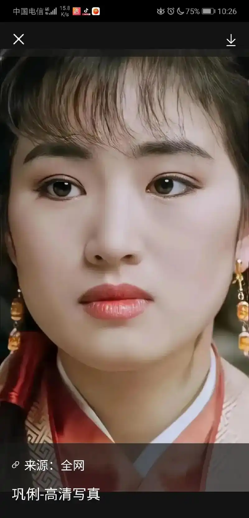 这几天可能一直发巩俐照片,有抖友希望看到更多的关于她的年轻照 - 抖