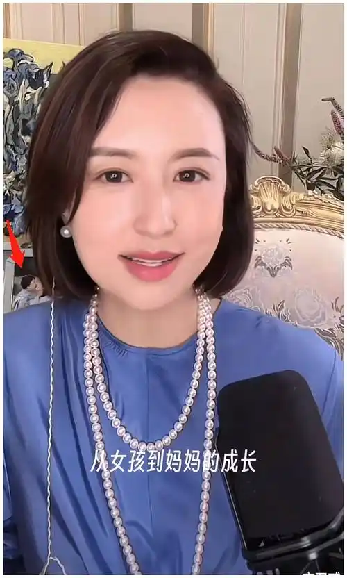 开始转行做自媒体,独自潇洒疑与富豪老公离婚_张雷_张磊_生活