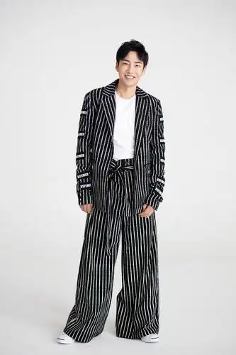 邹廷威什么来头?(已po图)