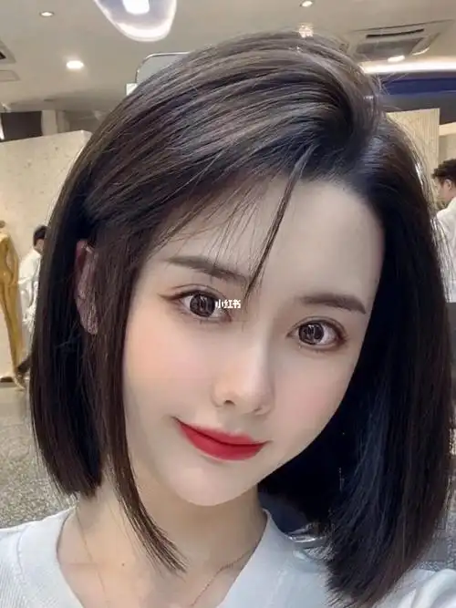 适合圆脸的短发