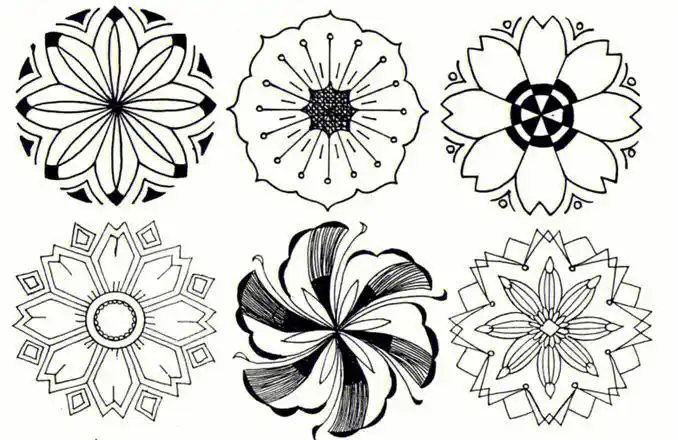 对称与均衡构成作业  #简笔画  #左右对称  #中心对称图案  #手骀