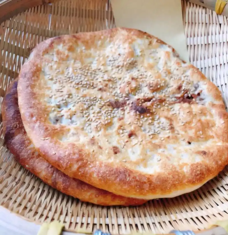 「淄博谈吃」肉烧饼——早餐产业的"四梁八柱"