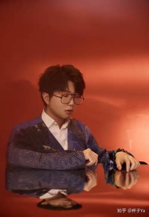 有什么毛不易好看可爱帅气萌萌的图吗? - 知乎