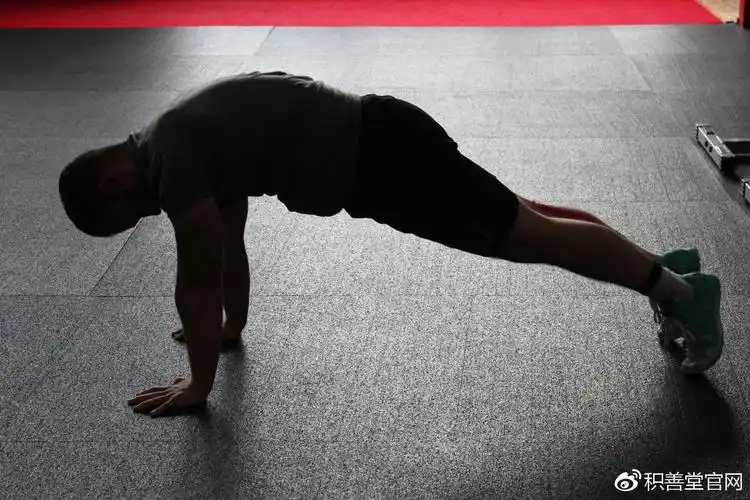 他说:我白等了三年