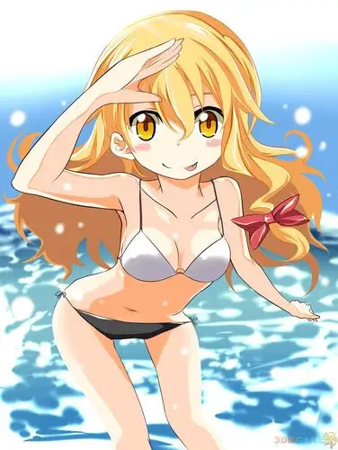 天气渐凉要保暖 泳装诱惑动漫美女来升温