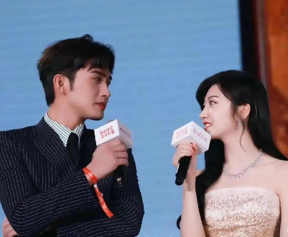 张彬彬与景甜相差5岁,他却从不叫姐!这小子心思多少有点野