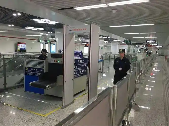 地铁安检西安地铁安检都要通过中介吗040404