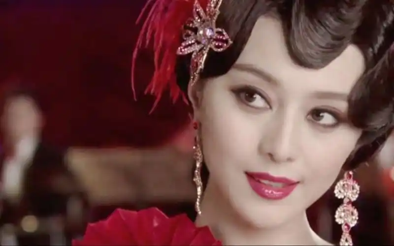 【范冰冰】在这部剧里面的旗袍造型,真的是视觉盛宴,所有的造型都特别